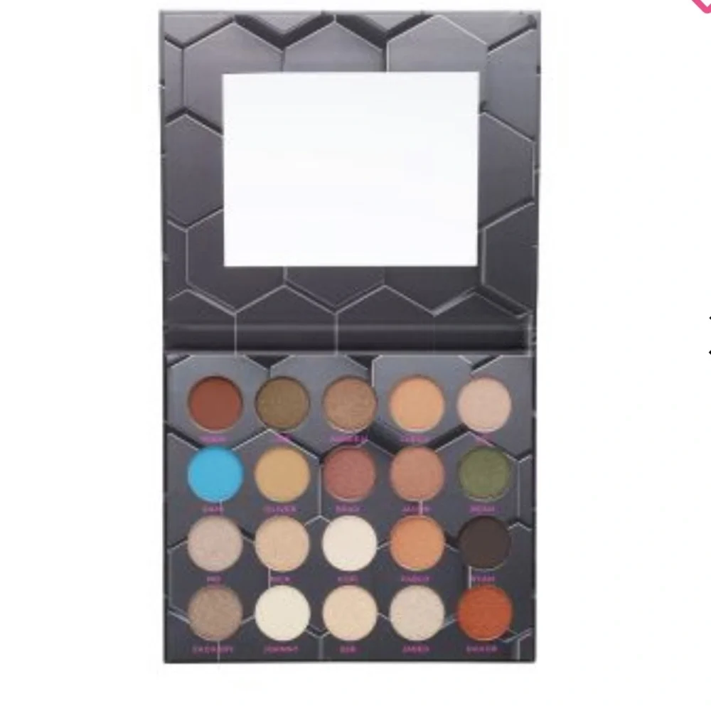 BEEBEAUTY LONDON Barbarella Eyeshadow Palette $50 NIB